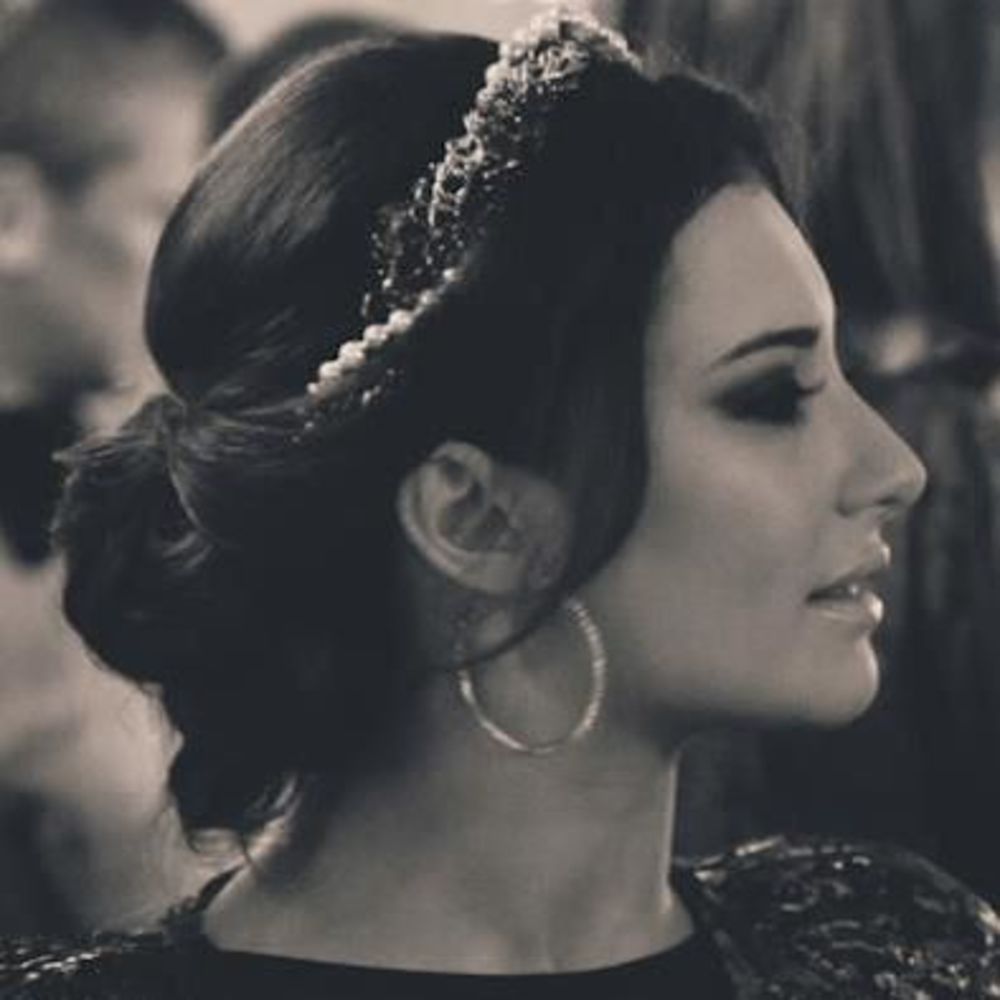 Meet your Posher, Chanel